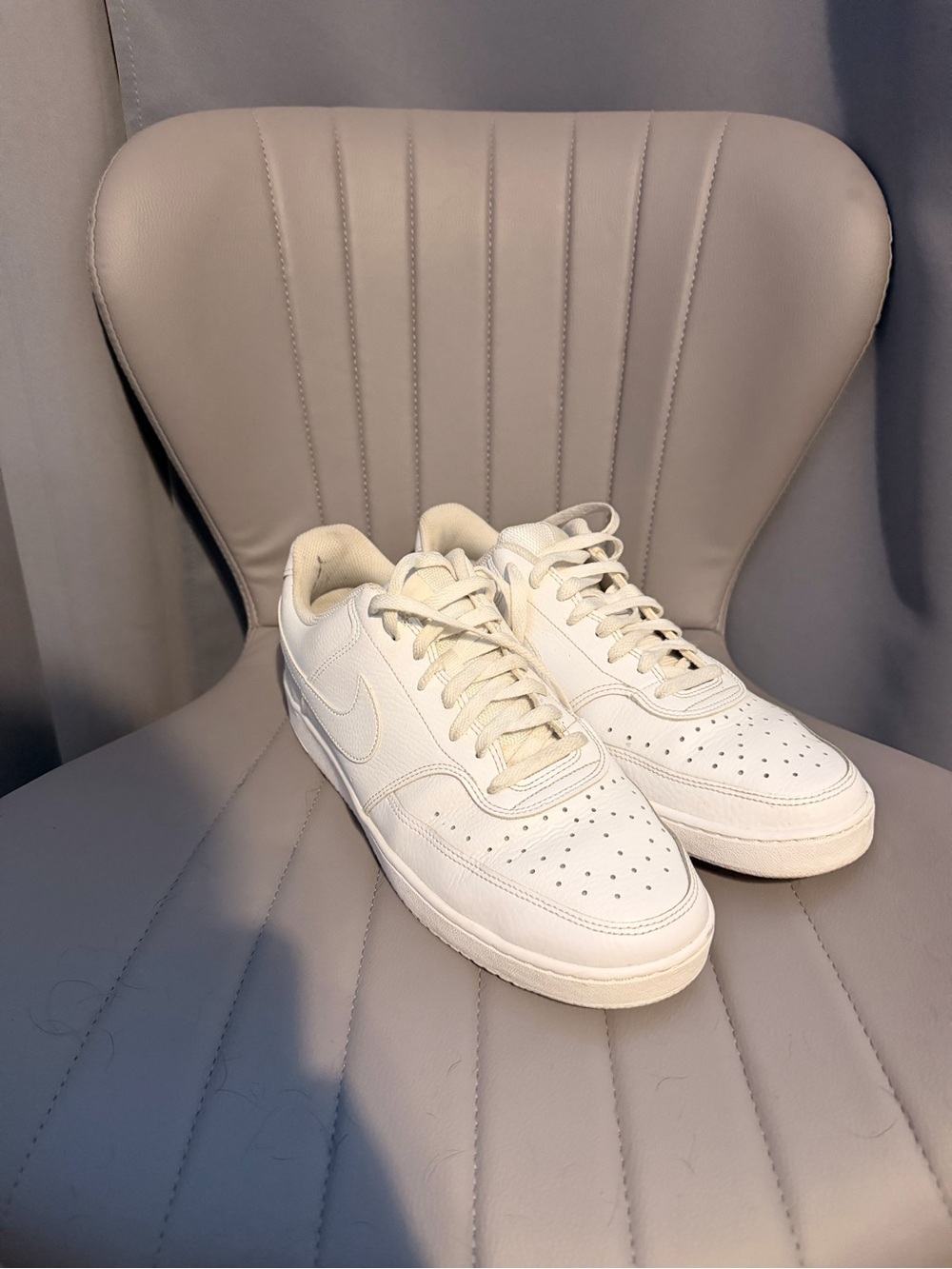 Nike Men's White Low-Top Sneakers